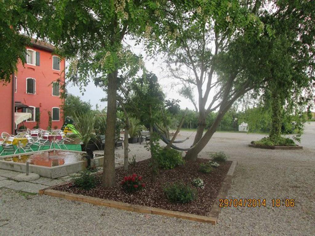 Quadrifoglio Relax Guest House San Donà di Piave Eksteriør bilde